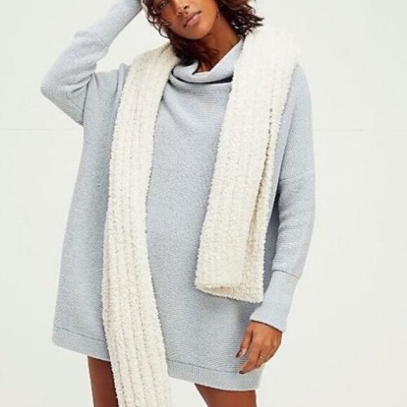 Free People Ottoman Slouchy Tunic in Powder Blue/Grey - Size XS - Picture 1 of 3